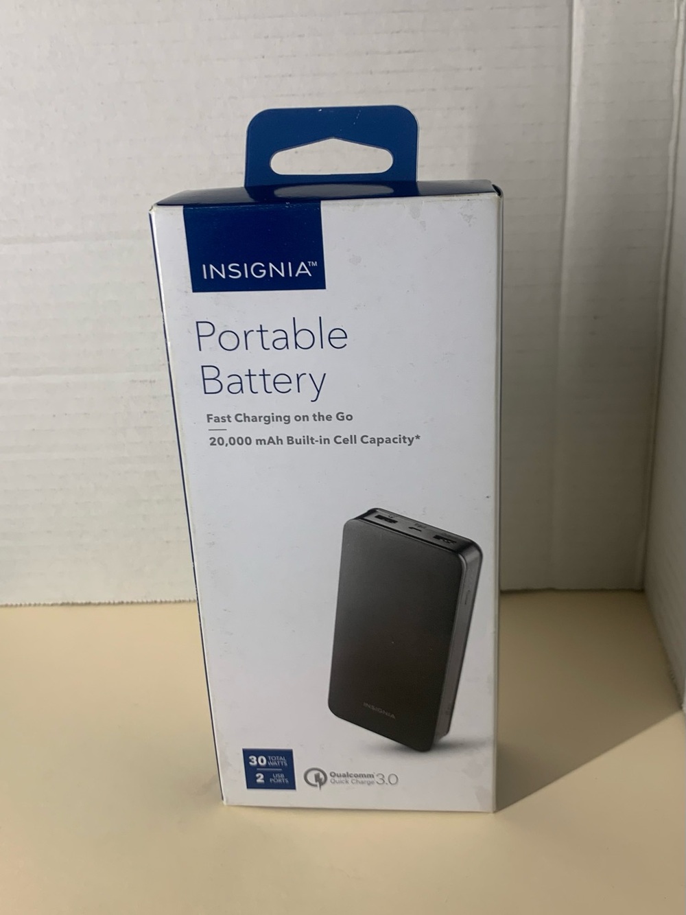 Insignia Portable Battery 20,000mAh Power Bank - Black